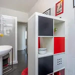 Viale Venezia Huge Red Apartman *